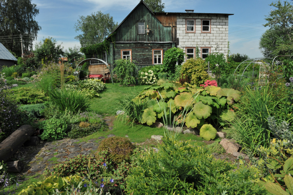 В Смольном обсудили корректировки правил землепользования и застройки Петербурга